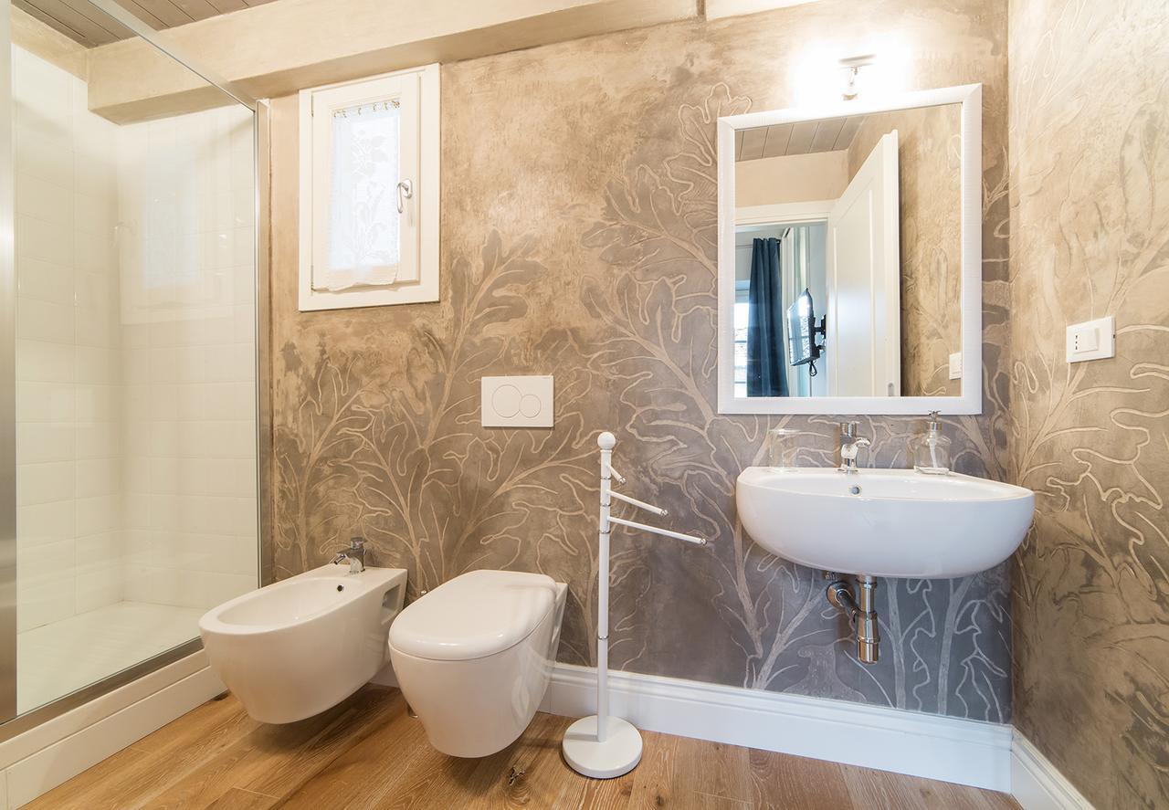 Santa Croce Apartment فلورنس المظهر الخارجي الصورة